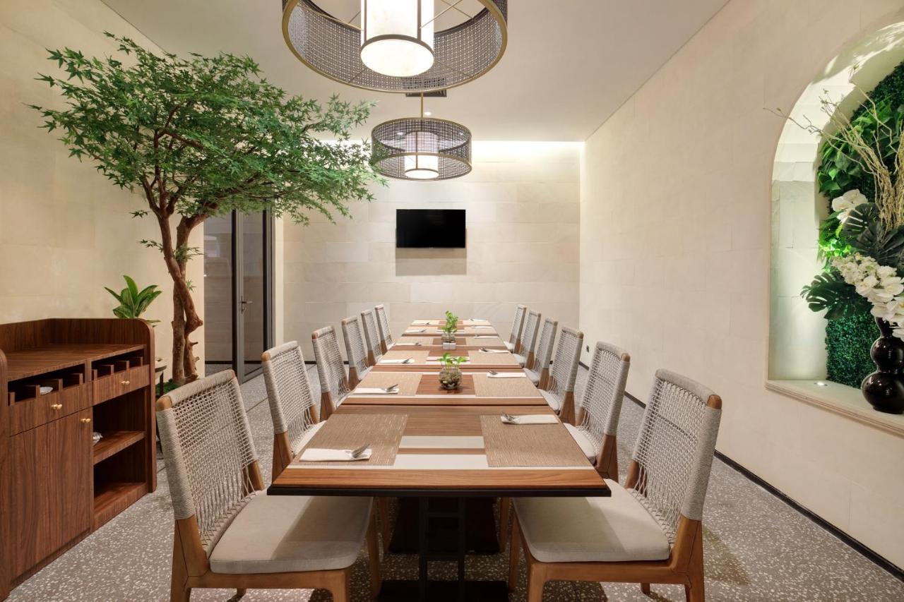 Hotel Aruss Semarang Exterior photo